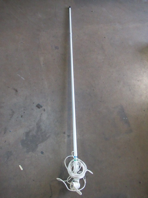 lot 88 image: Shakespeare 425N VHF Antenna, 5, Fiberglass