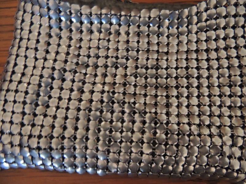 lot 38 image: Leather coin bag, silver coin bag, flower design jewelry travel bag