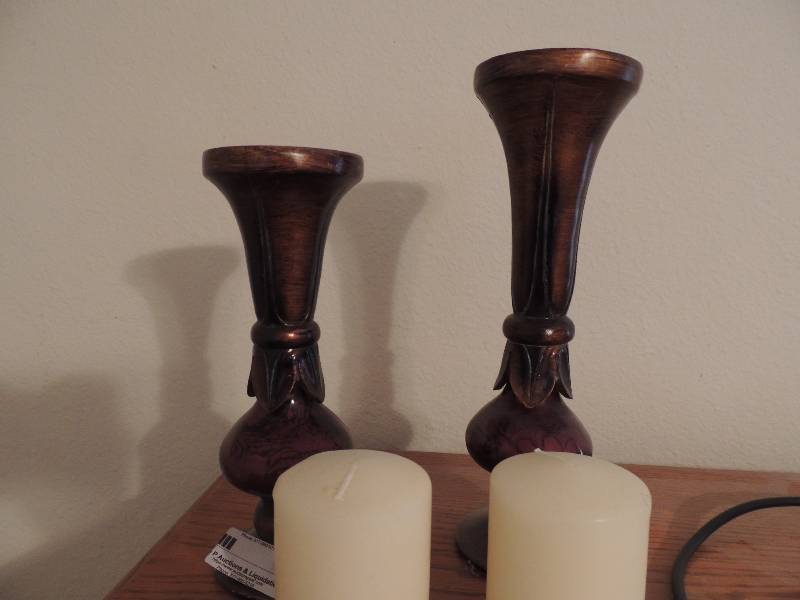 lot 41 image: 2 wooden candle holders