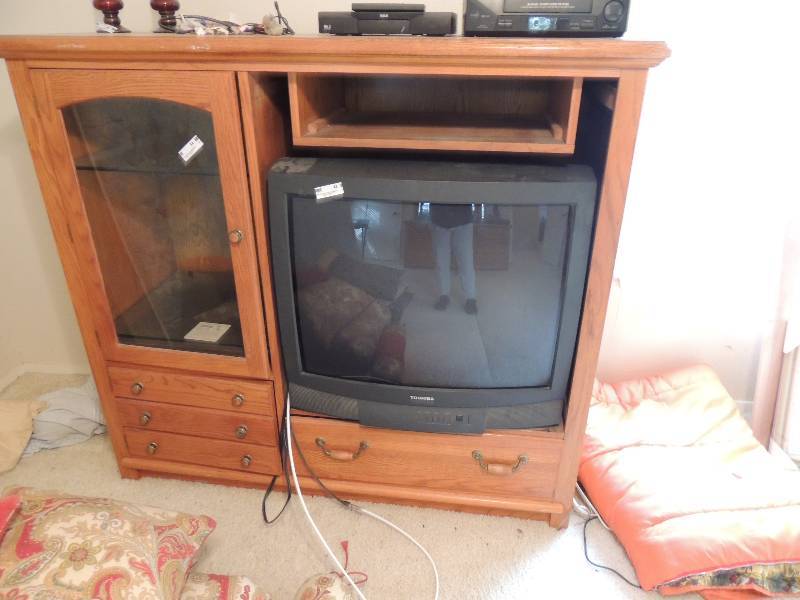 lot 44 image: Thomasville  Entertainment center 53x57x22 - NO CONTENTS