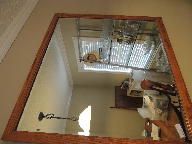 lot 132 image: wall mirror 40x44