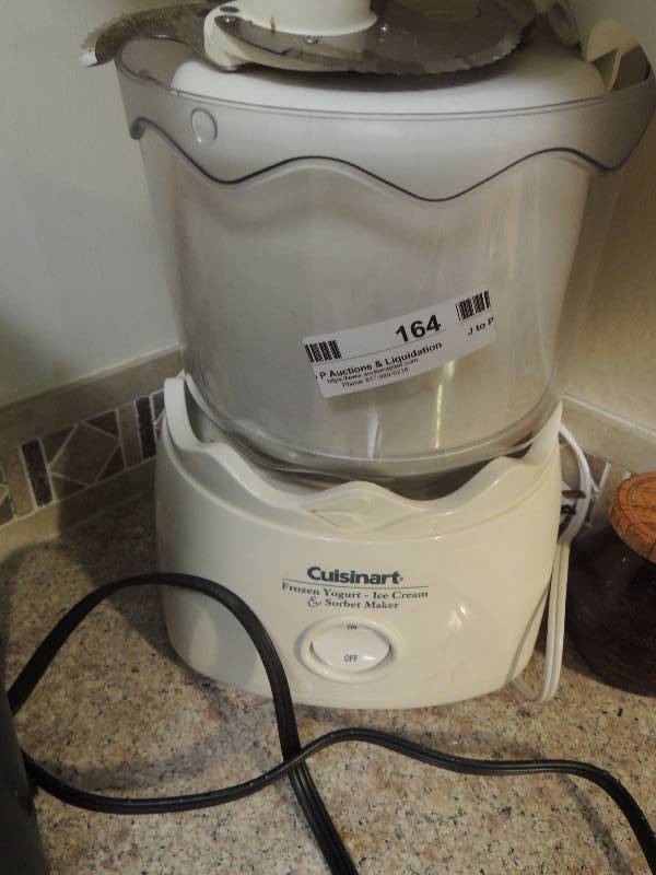 lot 164 image: Cuisinart Frozen yogurtice-cream maker