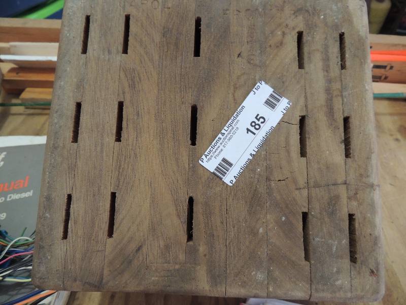lot 185 image: Handmade wooden knife block