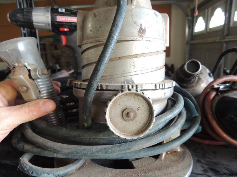 lot 201 image: Craftsman router  and craftsman electric drill