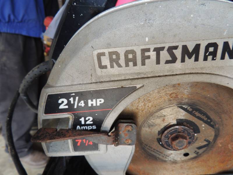 lot 203 image: Craftsman 7 14 skill saw