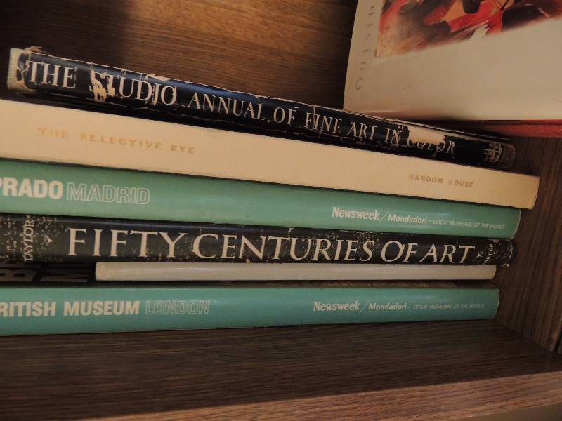 lot 277 image: 6 art books with art from Museums abound the world