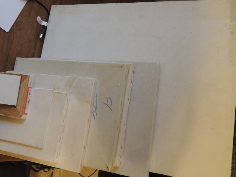 lot 268 image: 9 canvases various sizes