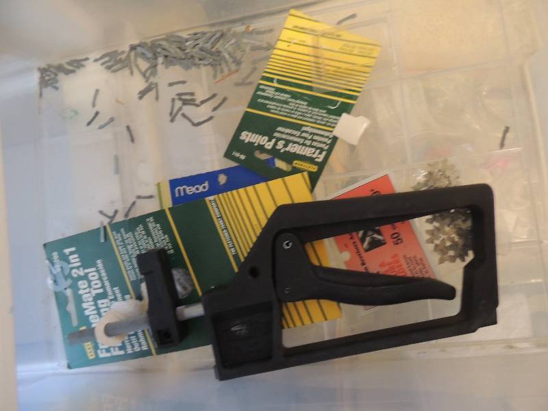 lot 252 image: Frame mate 2 in 1 framing tool by Fletcher NIB, 50 plus picture holders, frame holders, easy points etc.