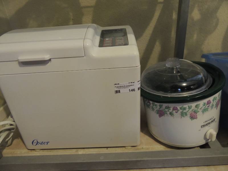 lot 146 image: Oster bread maker, Rival crockpot
