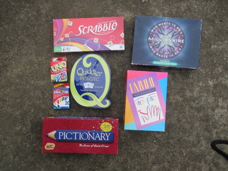lot 50 image: BOARD GAMES