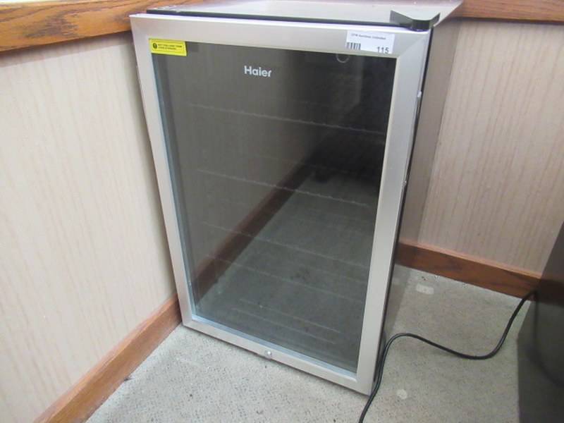 lot 115 image: (COOLERCHILLER)