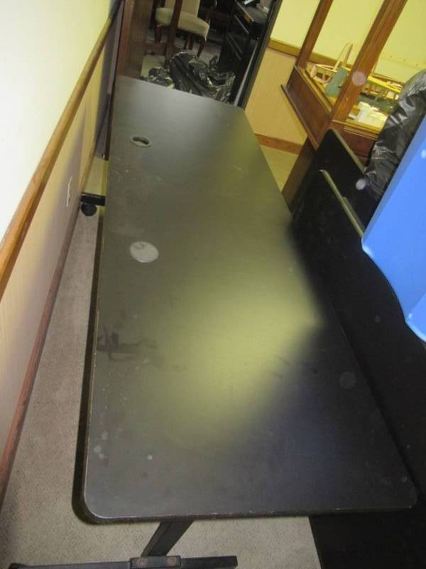 lot 139 image: CONFERENCE TABLES
