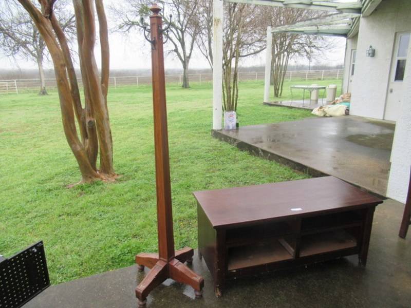 lot 147 image: ENTERTAINMENT CENTER AND COAT RACK