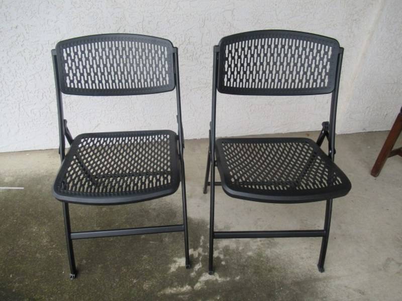 lot 152 image: MITY-LITE FOLDING CHAIRS