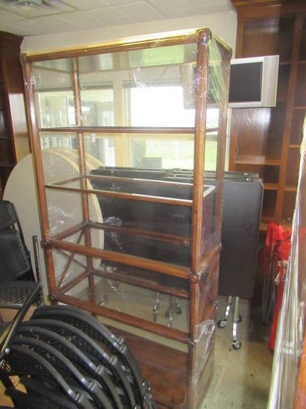 lot 158 image: WOODEN DISPLAY CASE