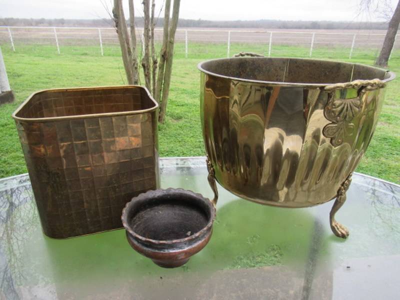 lot 218 image: PLANTERS