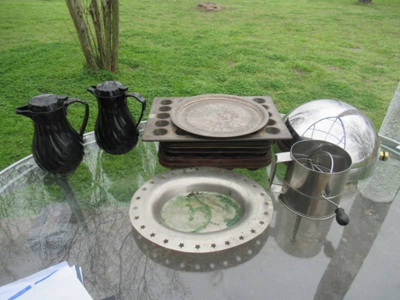 lot 228 image: KITCHEN