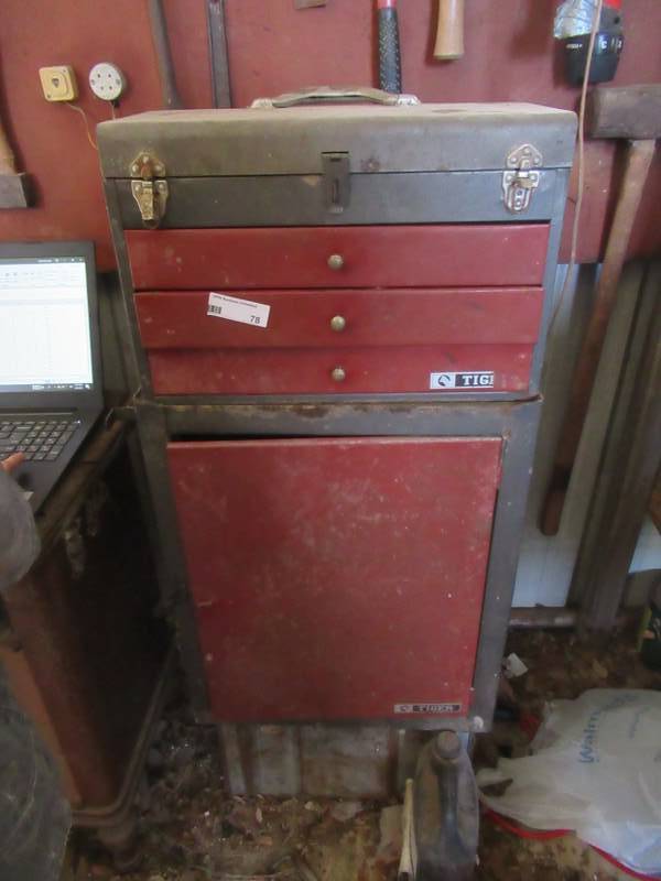 lot 78 image: TOOLS