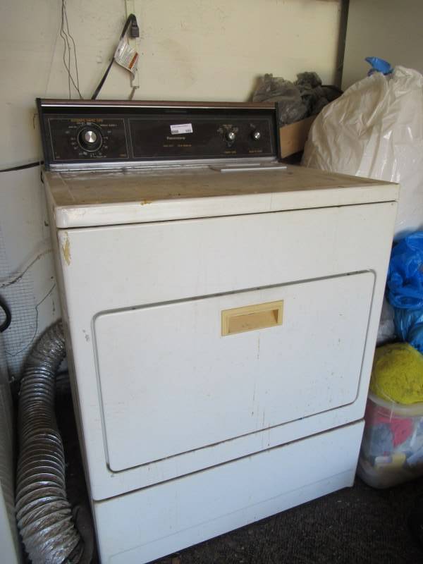 lot 100 image: APPLIANCES