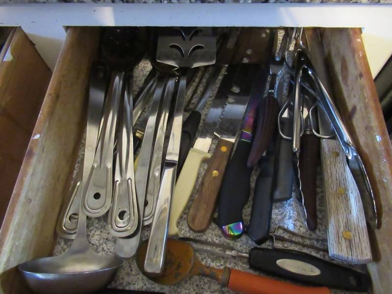 lot 135 image: MISC
