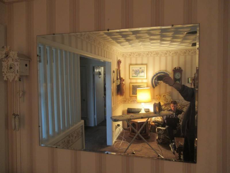 lot 144 image: HOME DECOR