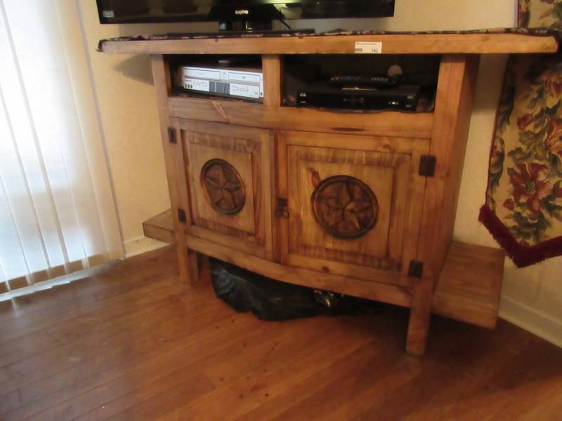 lot 192 image: FURNITURE
