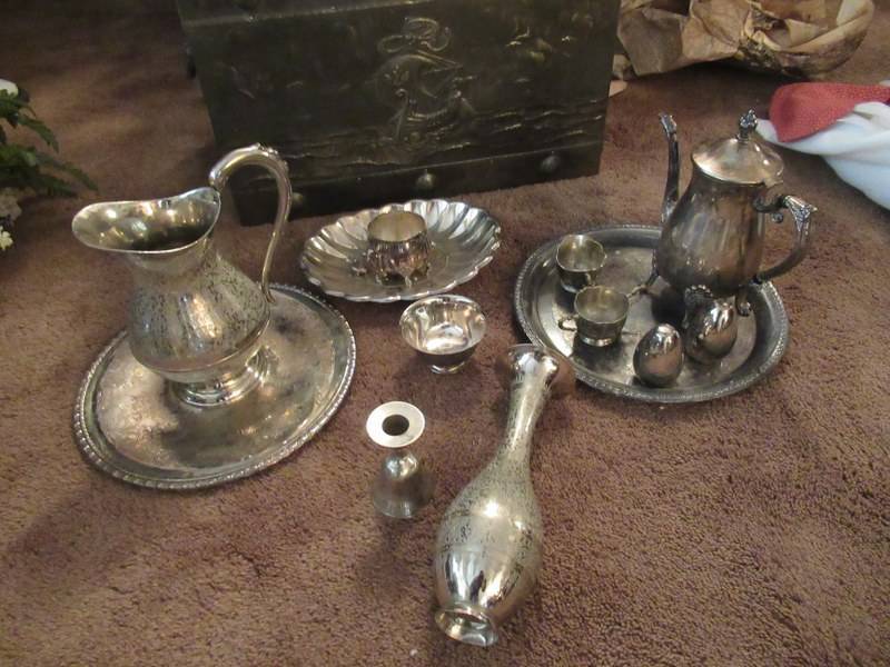 lot 225 image: GENUINE SILVER PLATE
