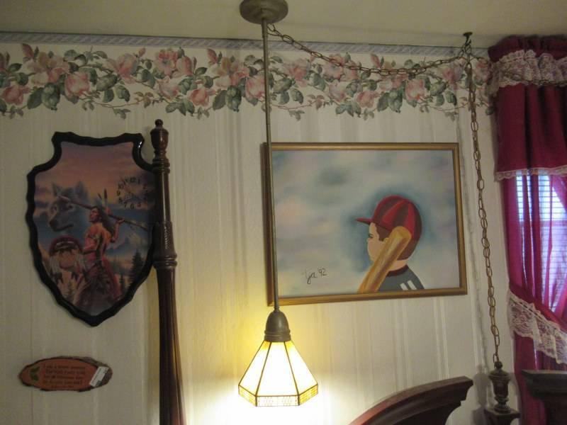 lot 241 image: WALL DCOR