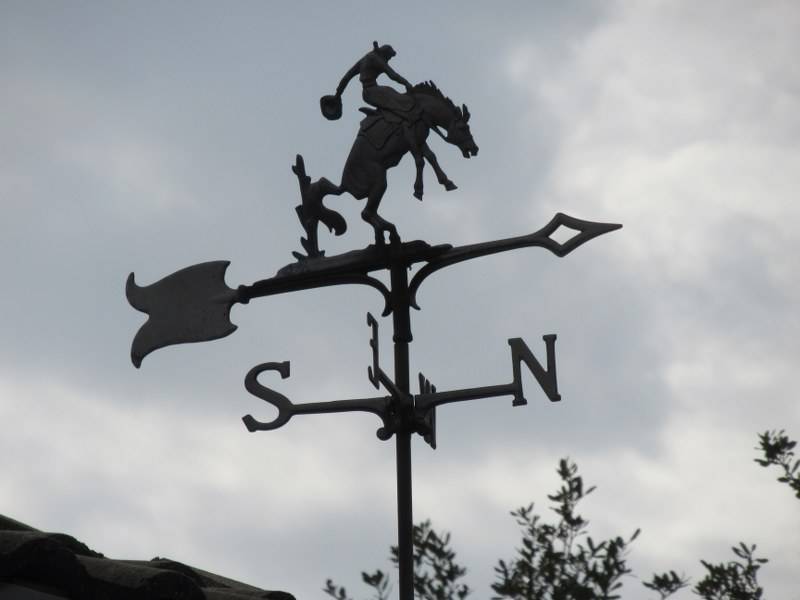 lot 268 image: WEATHERVANE
