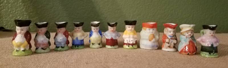 lot 38 image: COLLECTIBLE TOBY JUGS