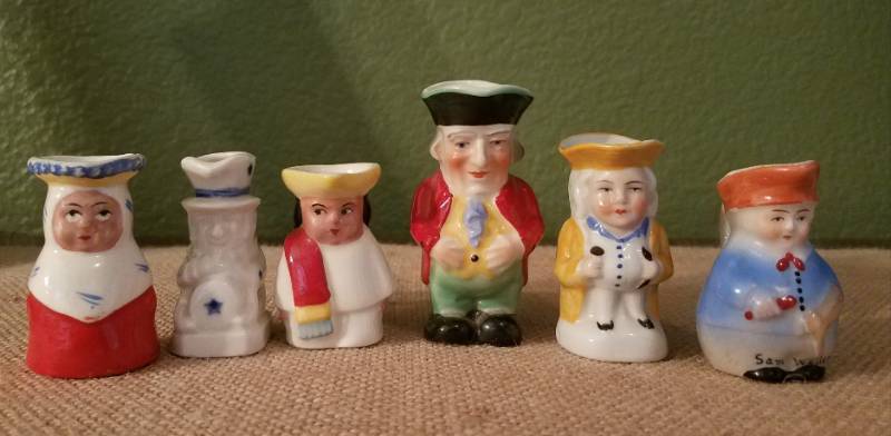 lot 39 image: COLLECTIBLE TOBY JUGS