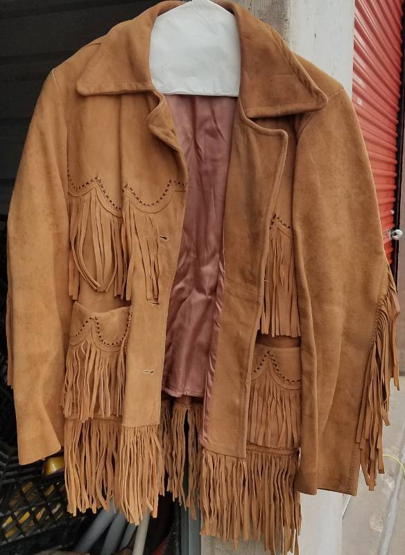 lot 48 image: VINTAGE PIONEER WEAR FRINGE SUEDE JACKET