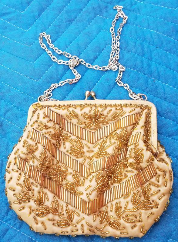 lot 93 image: HAND MADE HAND BAG (HONG KONG)