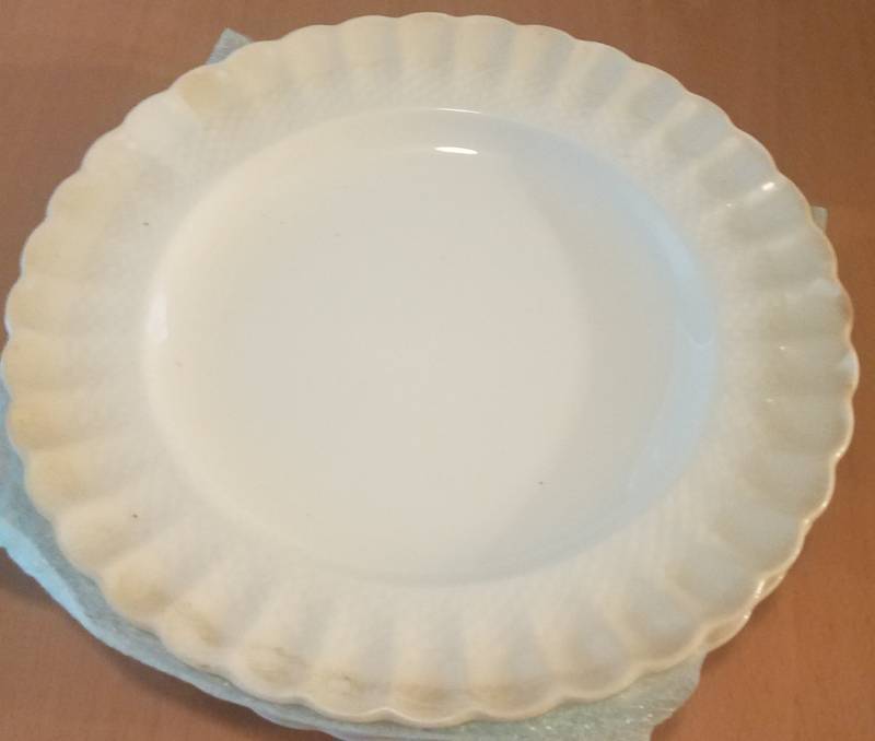 lot 96 image: SPODE DINNER PLATES (ENGLAND)
