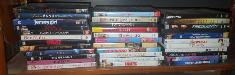 lot 144 image: ASSORTED DVDS  MOVIES