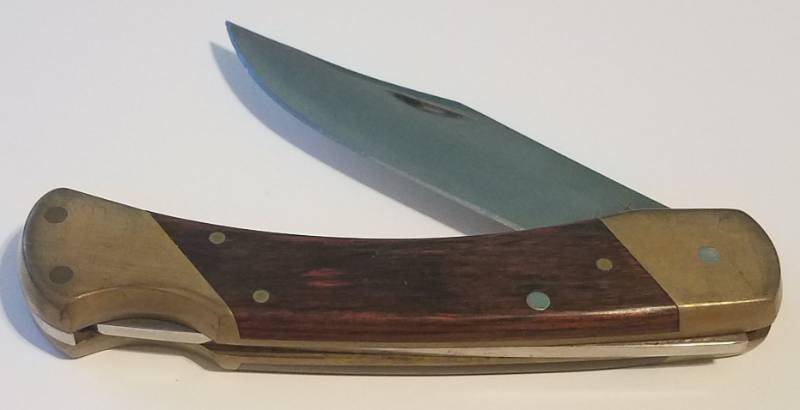 lot 168 image: VINTAGE SCHRADE LB-7 UNCLE HENRY BEAR PAW KNIFE