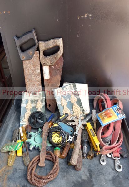 lot 10 image: Various Tools & Miscellaneous Items