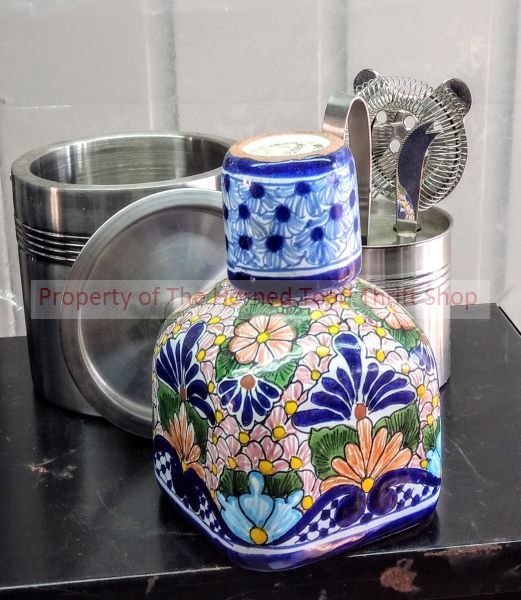 lot 89 image: Ice Bucket and Liquor Decanter