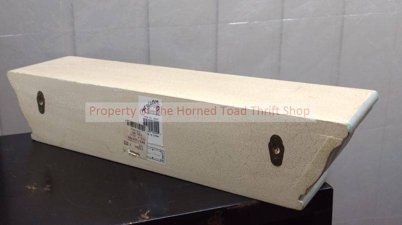 lot 120 image: Shelf