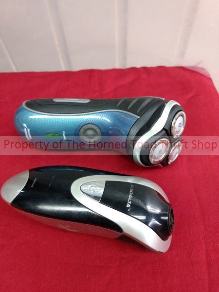 lot 132 image: Electric Shavers