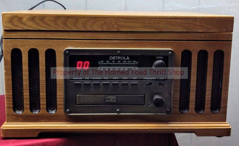 lot 191 image: Record ,cassette, and CD Player