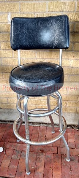 lot 231 image: Bar Stool