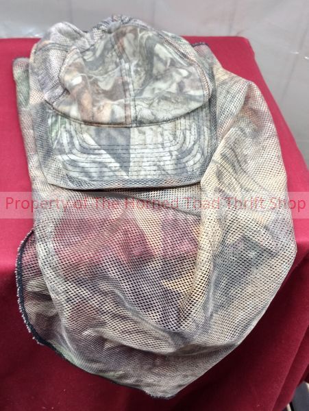 lot 239 image: Hunting Cap