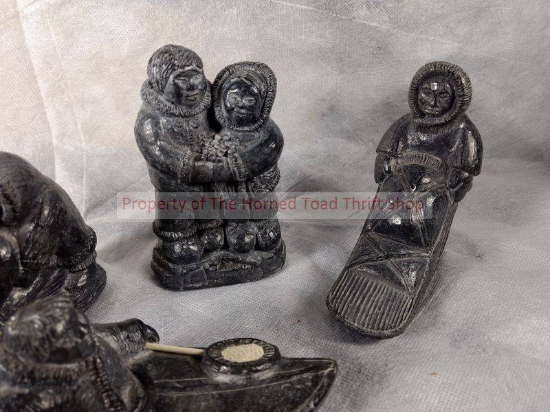 lot 287 image: (4) Vintage Wolf Original Soapstone Sculptures Eskimo Inuit Made in Canada