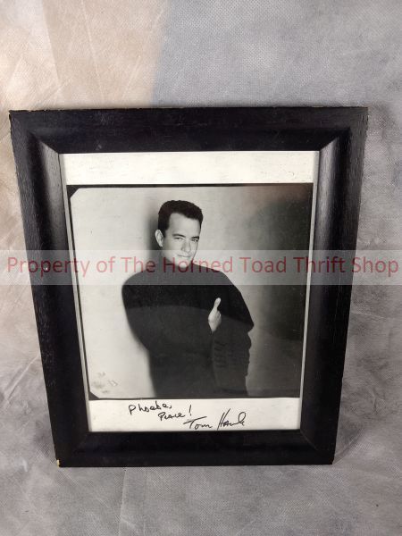 lot 284 image: Tom Hanks Autograph Picture in Frame