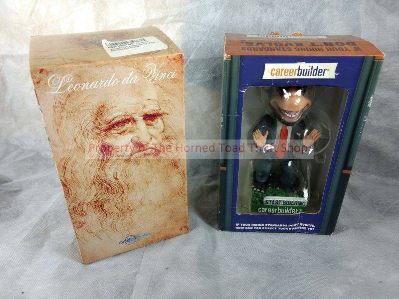 lot 285 image: Leonardo Da Vinci Bobblehead  Career Builder Monkey Bobblehead