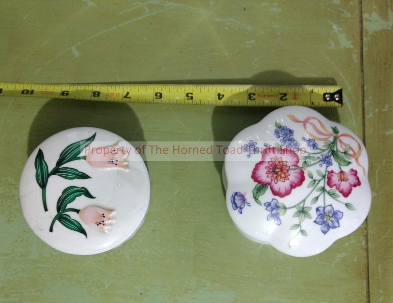 lot 306 image: Jewlery Boxes