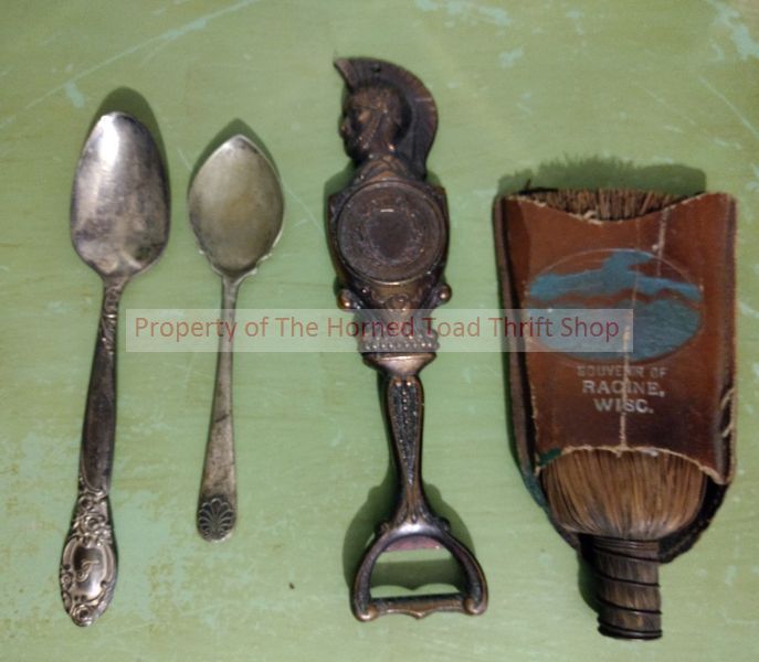 lot 310 image: Collectibles