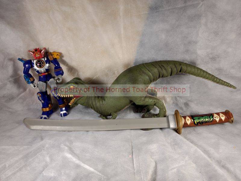 lot 316 image: (3) Assorted Action Figures Comic Book Figures (Power Rangers, Ninja Turtles)
