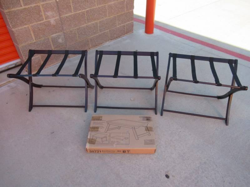 lot 33 image: TRAVEL